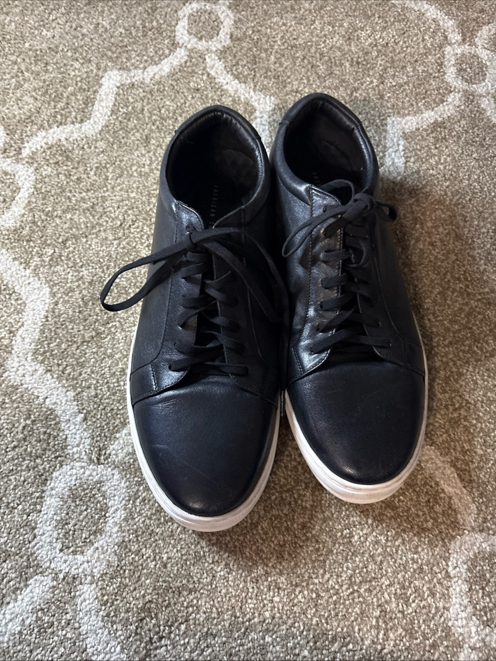 American Tall Men's Black Leather Low-Top Sneakers with White Sole